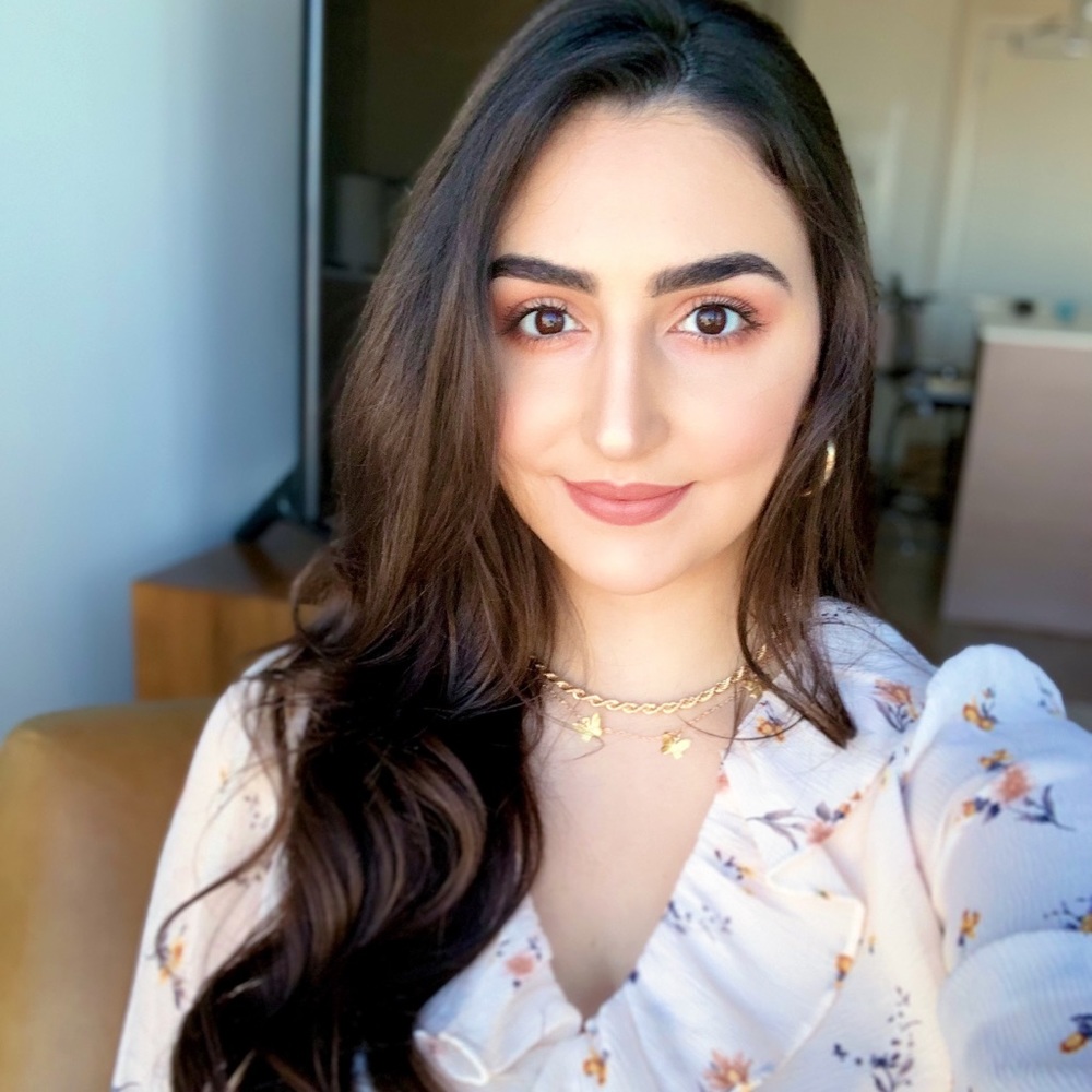 Meet your Posher, Israa